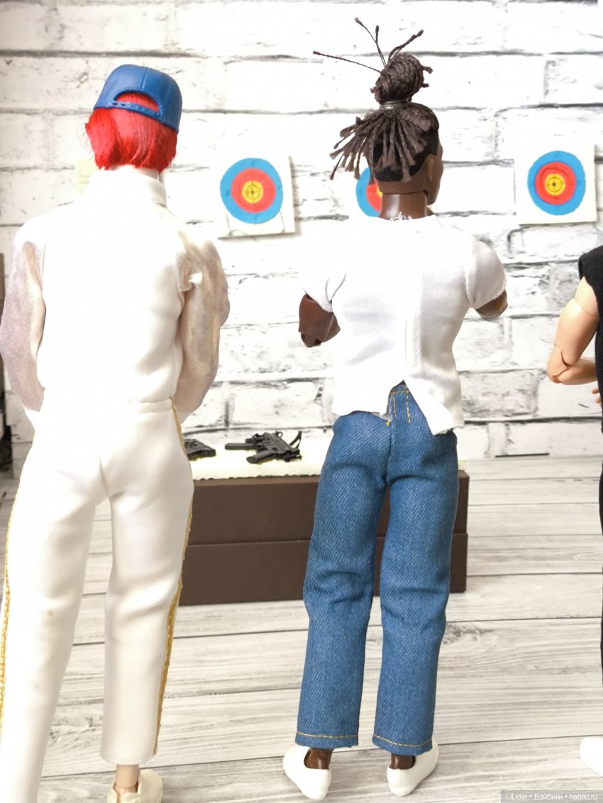 Беги ко мне сквозь миры — Кукольные фотоистории и сериалы: комиксы