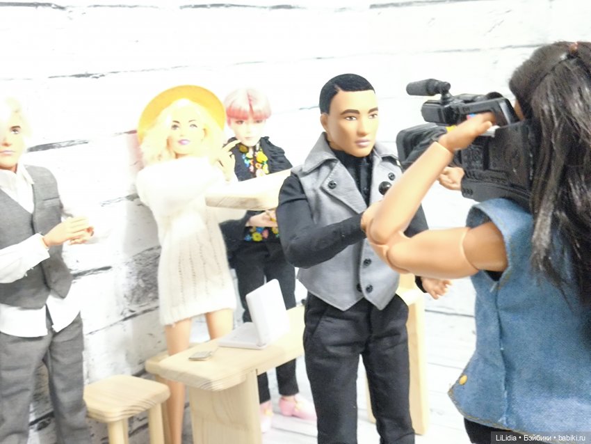 Беги ко мне сквозь миры — Кукольные фотоистории и сериалы: комиксы