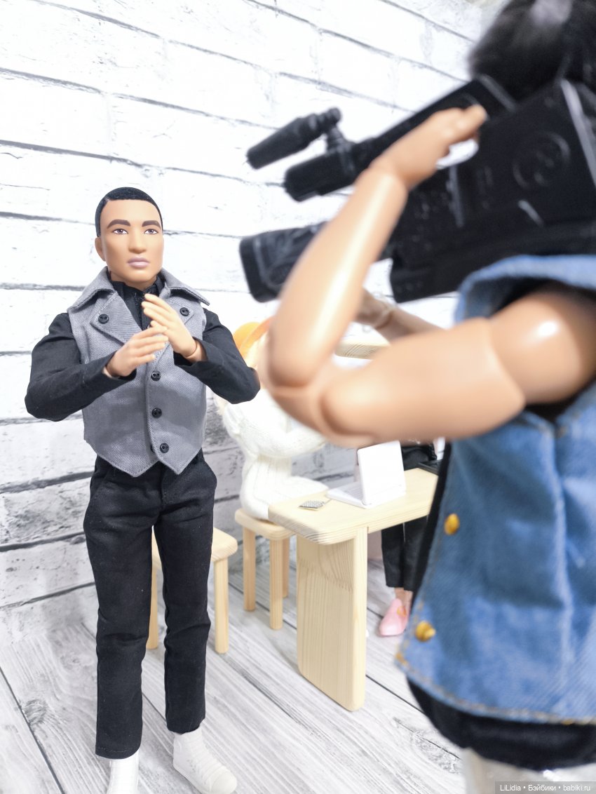 Беги ко мне сквозь миры — Кукольные фотоистории и сериалы: комиксы