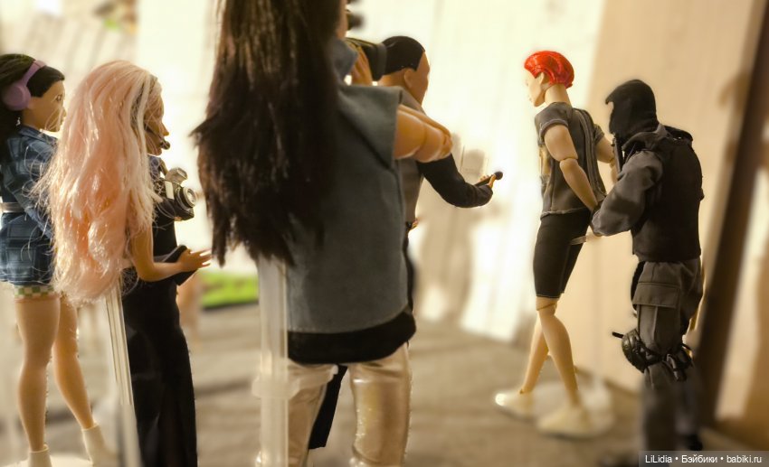 Беги ко мне сквозь миры | Бэйбики Беги ко мне сквозь миры — Кукольные фотоистории и сериалы: комиксы