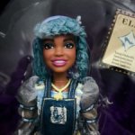 Кукла Ella, молодая Золушка из Disney Descendants 4