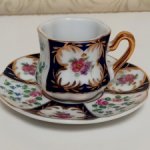 Миниатюрная из фарфора " Чайная пара ".