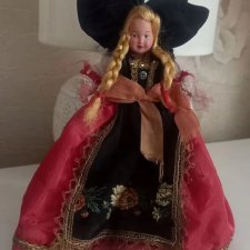 Petitcollin. Кукла  из  пластика. Франция