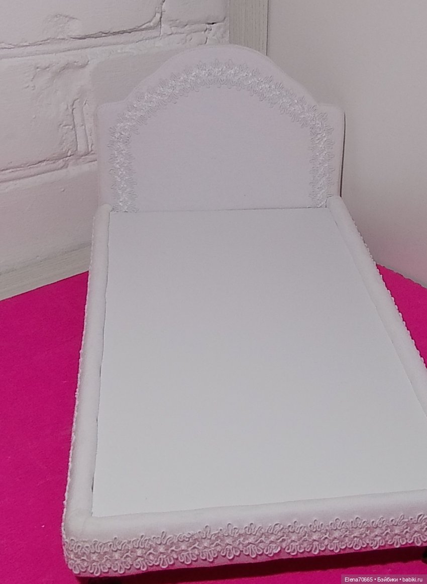 Кровать с мягким изголовьем и кружевной отделкой &amp;amp;quot;Нежность&amp;amp;quot; (2,0)