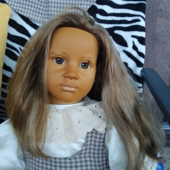 Кто эта красотка с прекрасными волосами