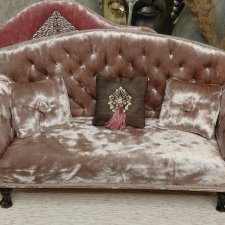 Диван "Карамелька" для кукол 1:6