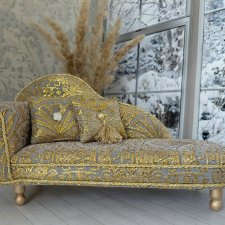 Роскошный диван-софа " Королевский шик" для кукол 1:6