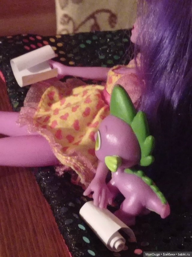 Новый урок принцессы Твайлайт (фото 4)