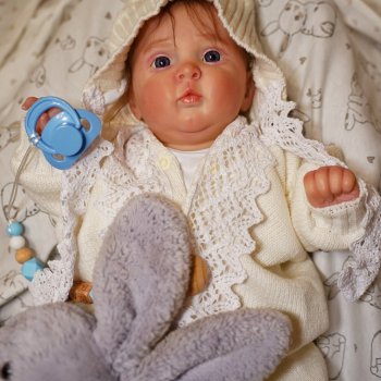 Новый костюмчик для Максюши