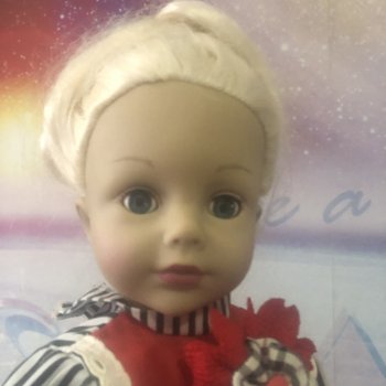 Кукла от Мадам Александр