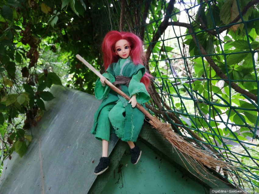 Полёт Мэгги — Кукольные фотоистории и сериалы: комиксы