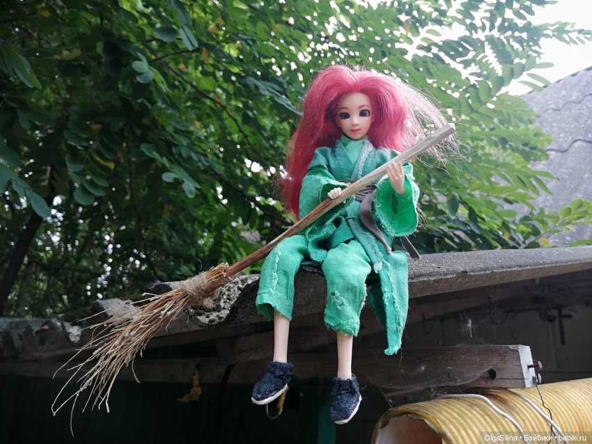 Полёт Мэгги — Кукольные фотоистории и сериалы: комиксы