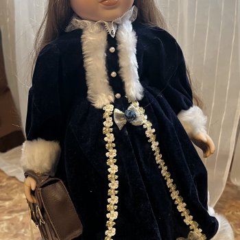 Помогите разобрать клеймо куклы