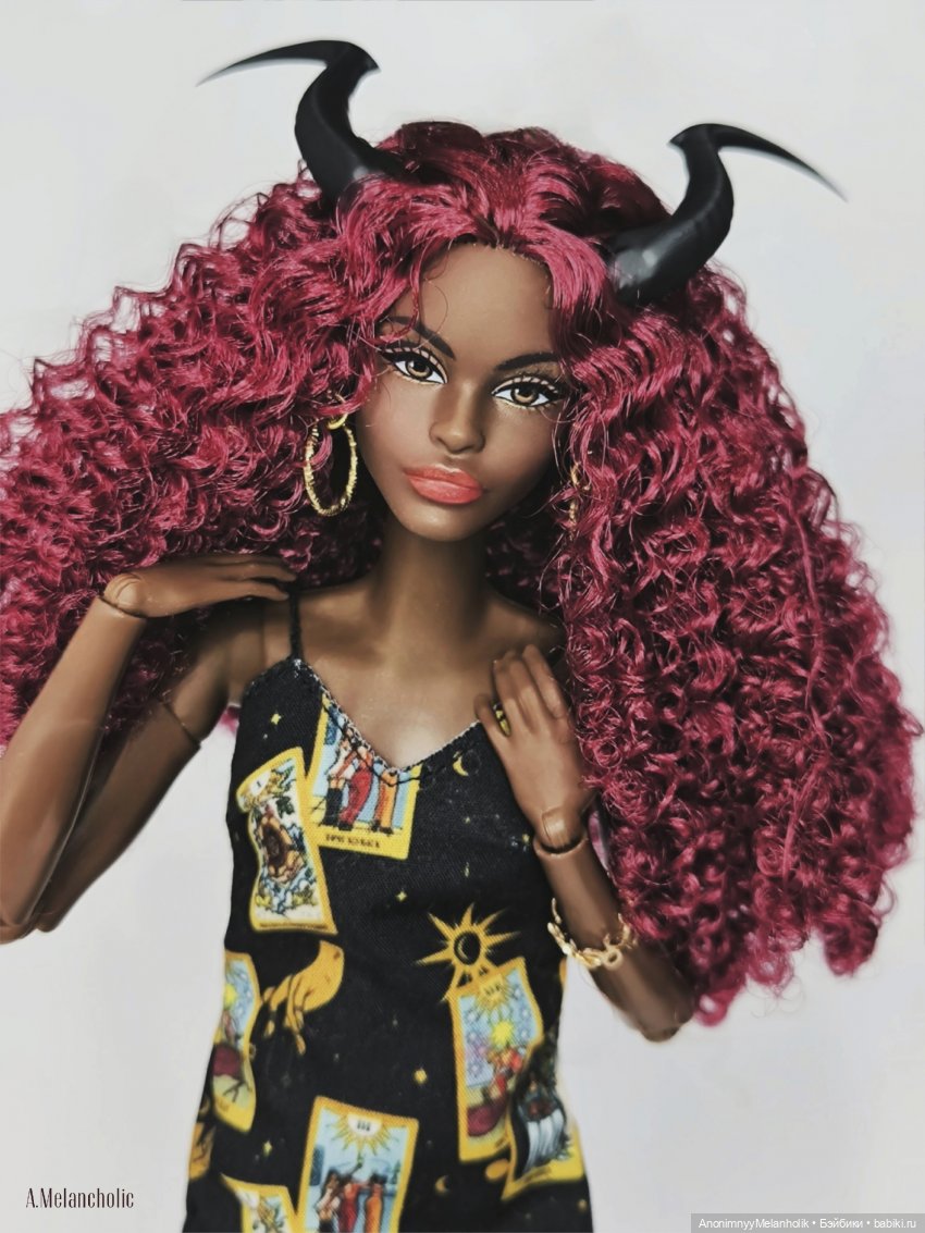 Геката — Куклы Barbie (Барби): Looks (фото 2)