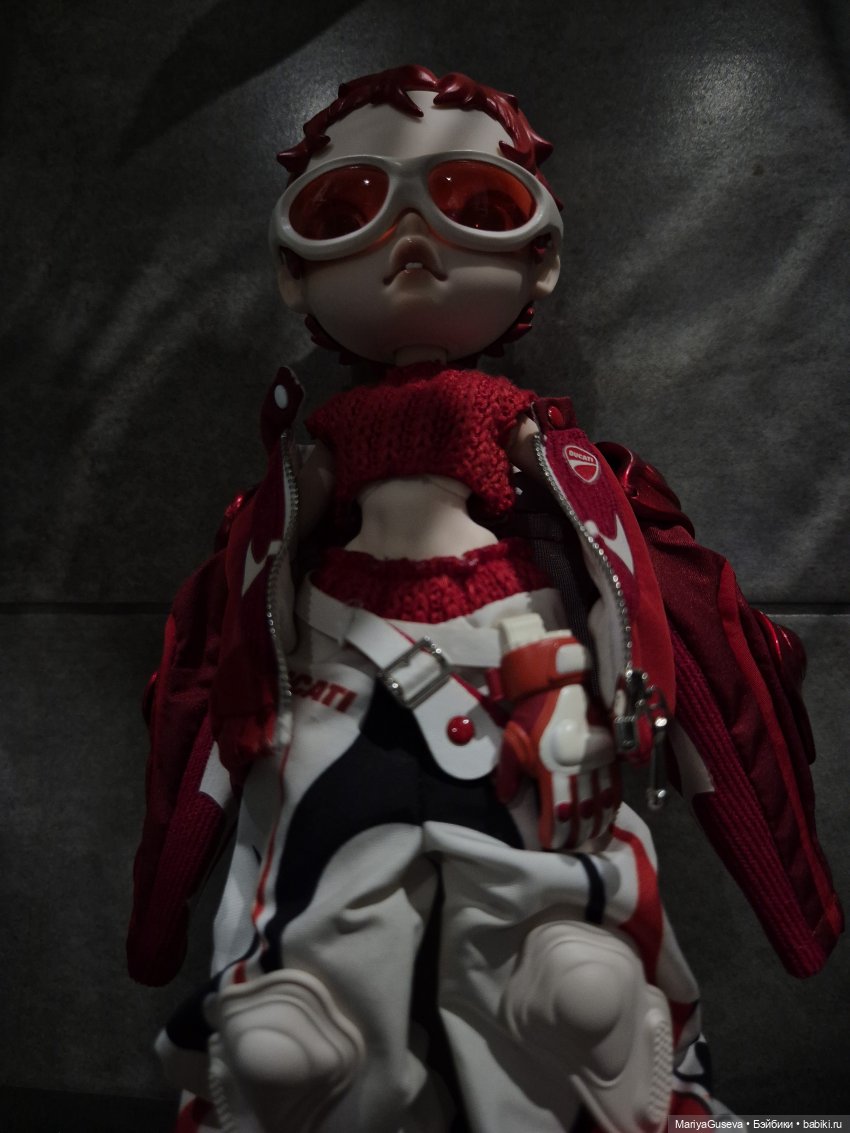 SKULLPANDA × DUCATI 1/6 Action Figure (фото 2)