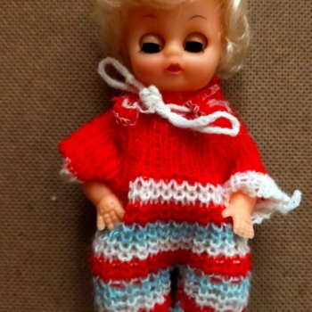 Здравствуйте дамы подскажите какую-нибудь информацию об этих куклах