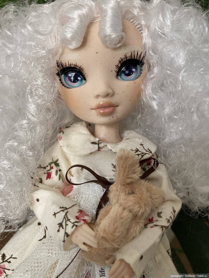 Рейнбоу Хай Кудряшка с веснушками | Rainbow High Airbrush and Create