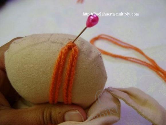 Как пришить волосы кукле - мастер класс в картинках (фото 4)