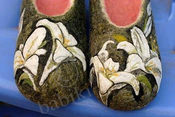 Тапки войлочные "Лилии" — Другие хобби и увлечения: сад