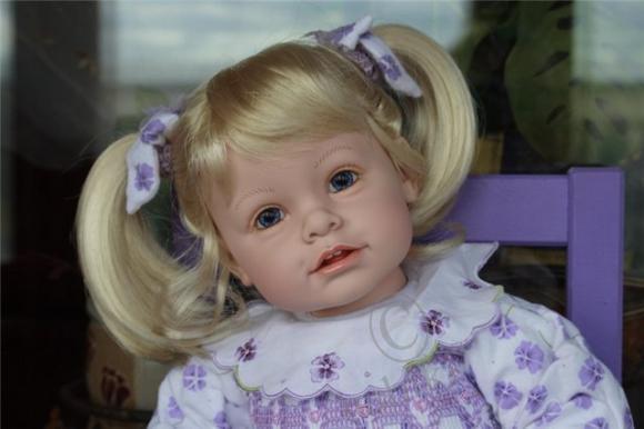 Коллекционная кукла Адора (Adora doll)