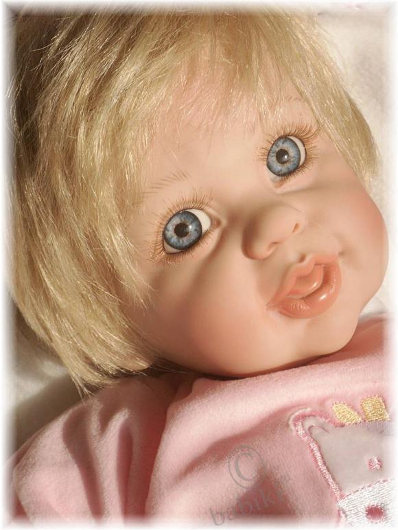 Продано. Коллекционная кукла "София" от Американского мастера Fay Zah Spanos