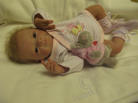 Кукла реборн Эстелька приехала домой. Счастью мамочки нет предела