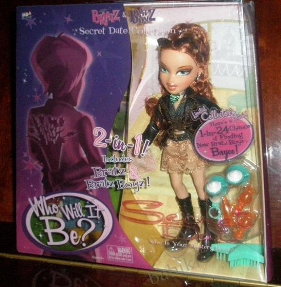 Secret date. Братц Меган Сикрет дейт. Bratz Secret Date Meygan. Bratz Secret/Blind Date. Bratz Boyz Secret Date.