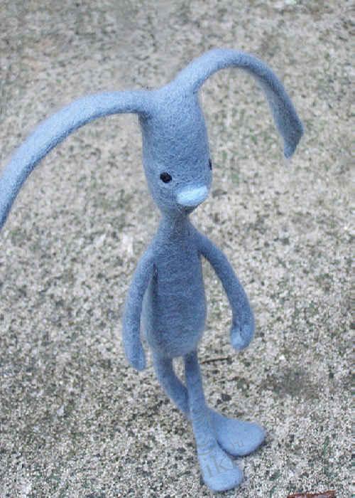 Оригинальные игрушки методом валяния из шерсти (фото 8)