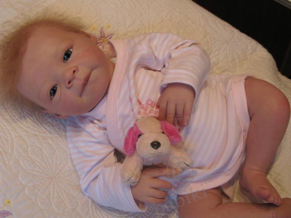 Кукла реборн Эстелька приехала домой. Счастью мамочки нет предела!