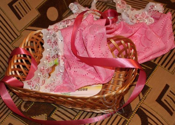 Колыбелька и постелька для любимой малышки (фото 2)