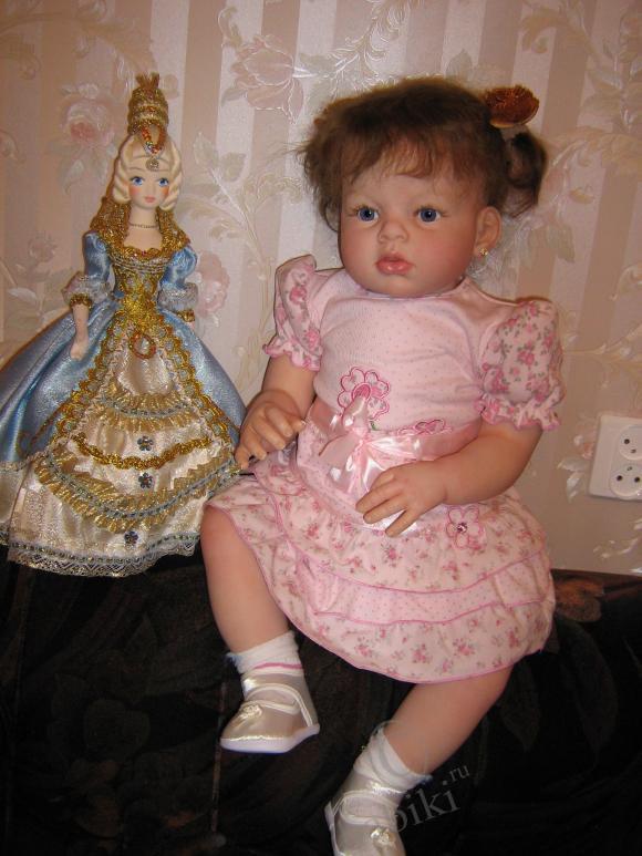 Моя Арианна готовится к 8 Марта