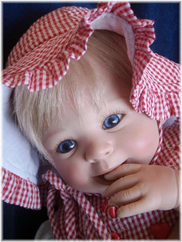 Коллекционная кукла ЛИЗА от Лауры Туцио-Росс. Девчушка-хохотушка!
