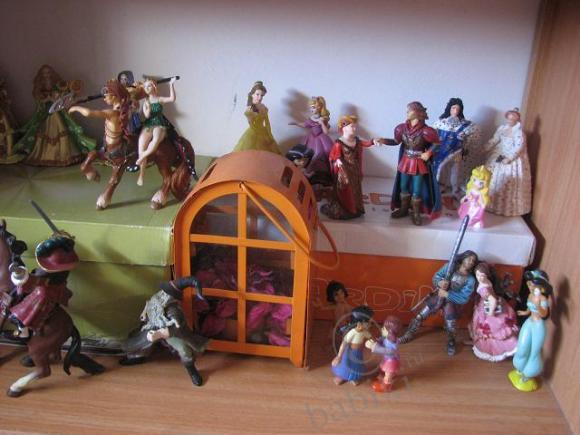 Домашняя небольшая коллекция-кукольный салат