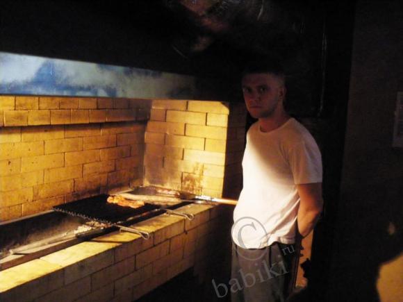 По просьбам трудящихся - ресторан "The Hooch" и другие окрестности Екб