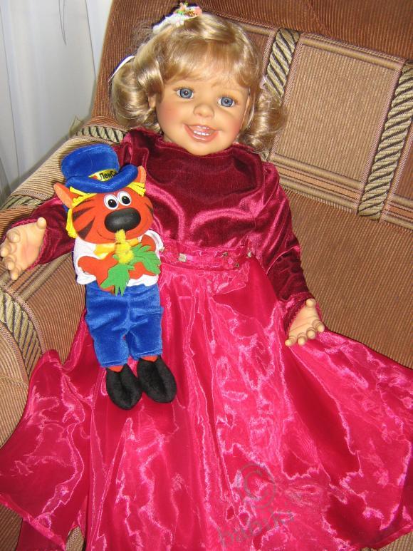 Моя Мишелька выбрала себе платье-решили вам показаться! Моя кукольная коллекция (фото 5)