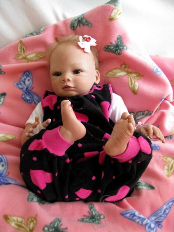 Малышка реборн Jessica из молда Gudrun Legler - Valentina, родилась 5 мая | Бэйбики Малышка реборн Jessica из молда Gudrun Legler - Valentina, родилась 5 мая (фото 3)