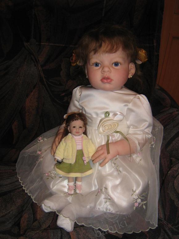 Моя Арианна освоилась дома