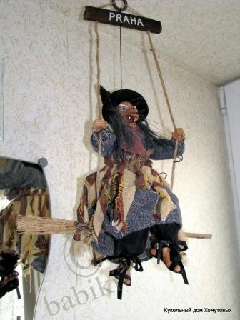 Дом, где живут куклы. Добавила фотографии, по просьбам трудящихся, ну и от себя кое-что (фото 5)