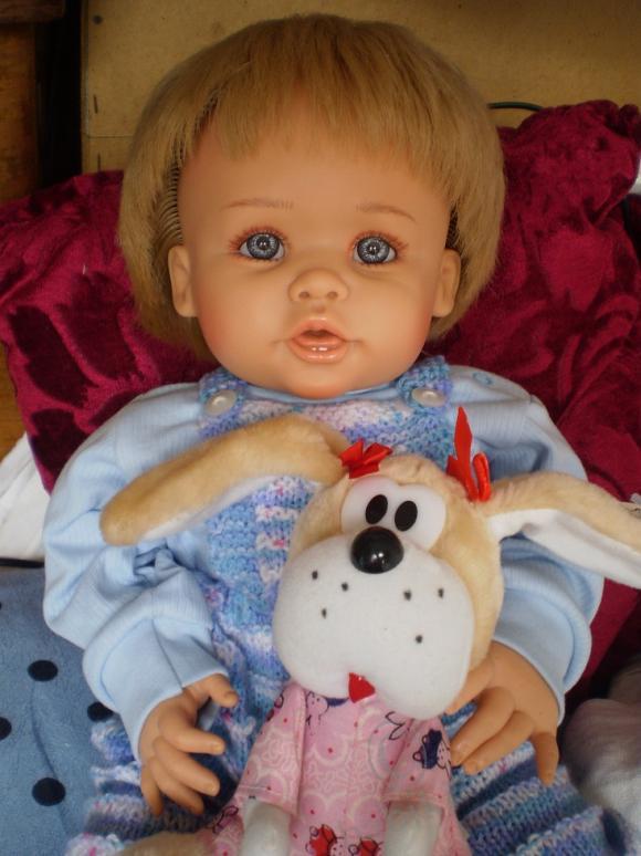 Вот такой парень завёлся в нашем цветнике! Бориска - кукла Paola Reina