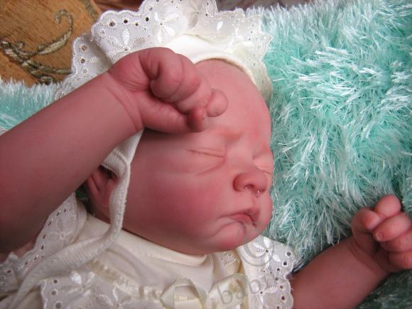 Малышка реборн Эмбер. Мама,погляди на меня (фото 9)