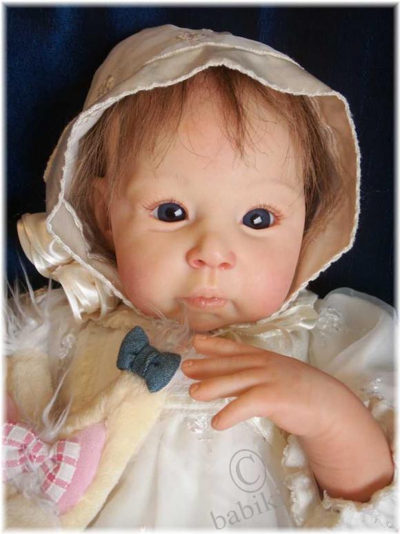 Малышка -"Робин" от Adrie Stoete родилась