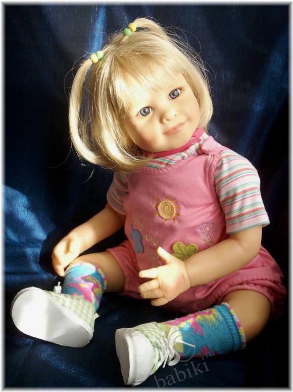 Нина и Анна-Лена поздравляют всех с праздником весны (фото 6)