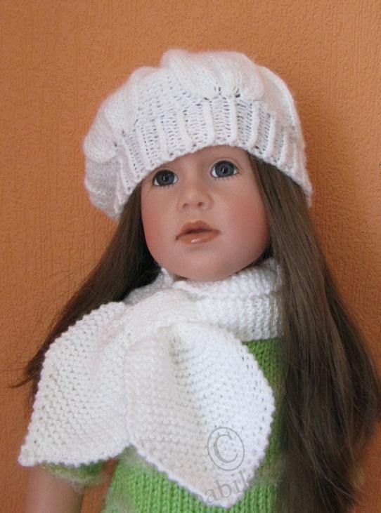 Шапочки для Снегурочки — Одежда и обувь для кукол своими руками: фото (фото 3)