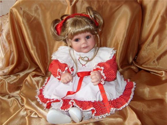 Коллекционная кукла Фиона от PHYLLIS PARKINS