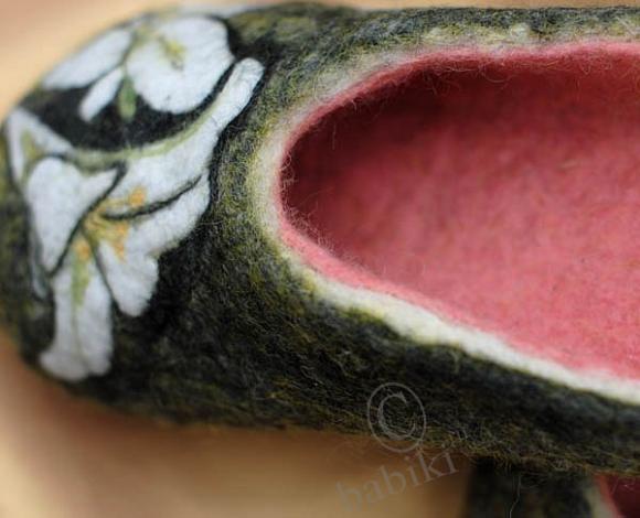 Тапки войлочные "Лилии" — Другие хобби и увлечения: сад (фото 7)