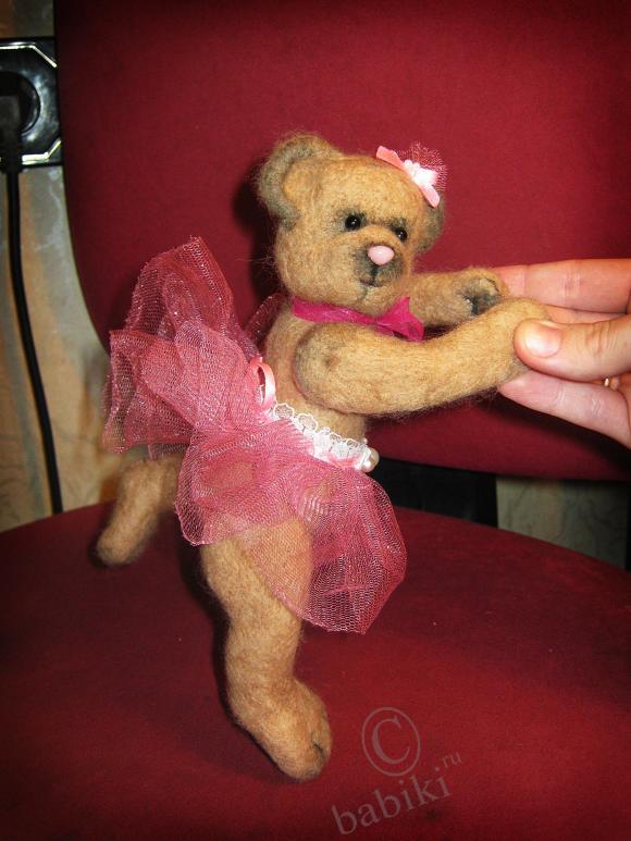 Мишуня балеринка - техника сухого валяния из шерсти (фото 5)