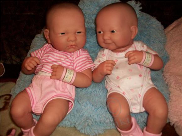 Мои куклы малышки Berenguer принарядились к празднику!