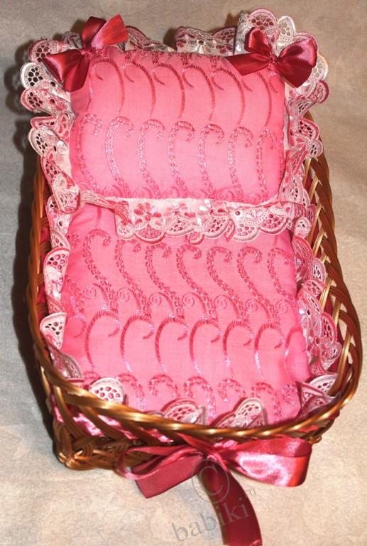 Колыбелька и постелька для любимой малышки (фото 9)