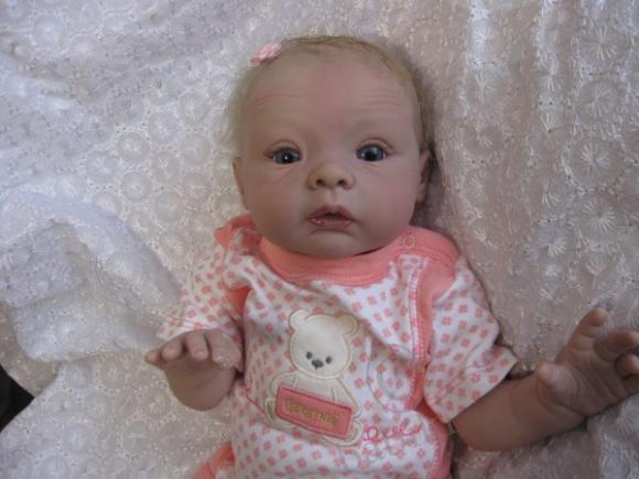 Малышка Софи в моем варианте :) ( кукла реборн).Добавила еще фото (фото 4)