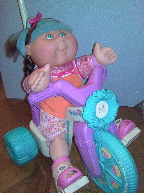 Продается (отдается на усыновление) 12 кукла Cabbage Patch Kids